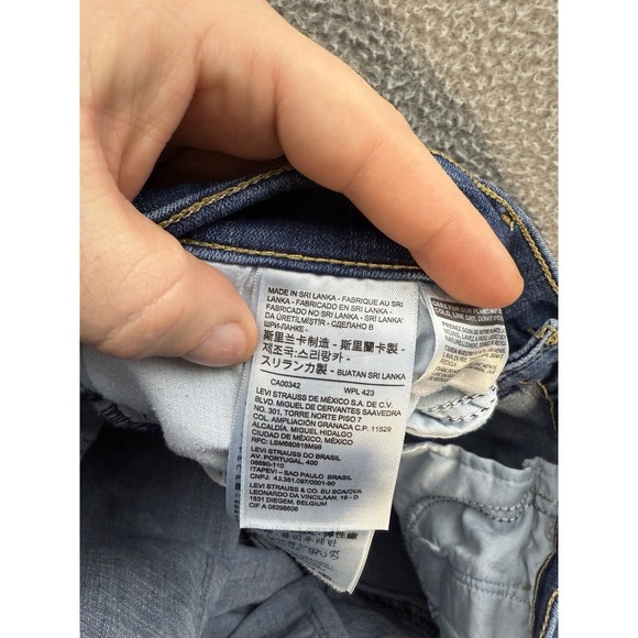 Levis Jeans Womens 14 Medium Blue Denim Classic Bootcut Stretch Western Workwear - Picture 8 of 13
